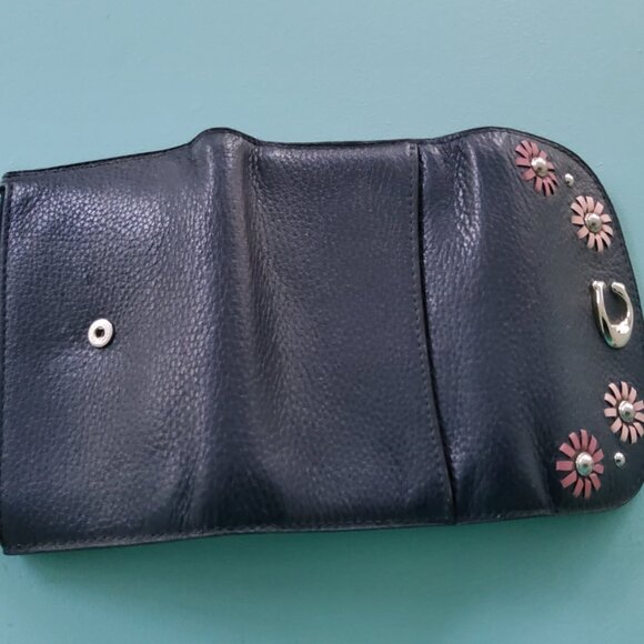 Coach 2622 Remi Medium Trifold Wallet with Whipstitch Daisy Applique - Picture 3 of 8